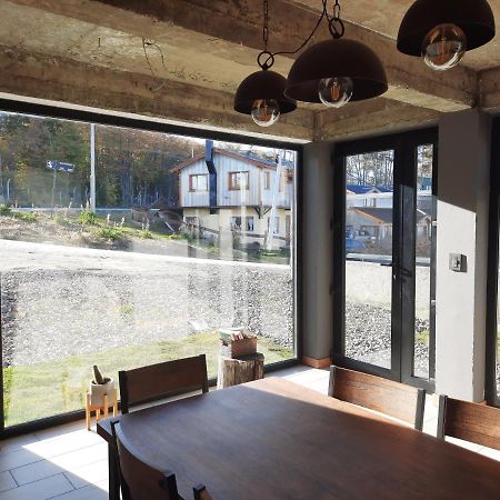 Casa De Invitados Con Parrilla Y Horno A Lena Ushuaia Esterno foto